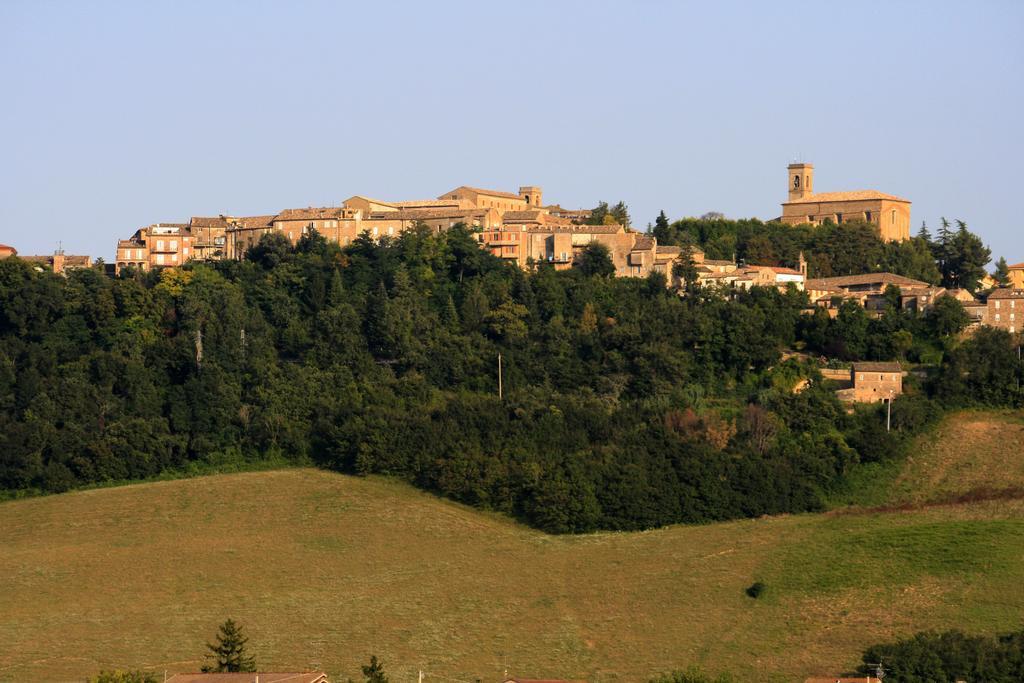 Agriturismo Fara Hotell Montegiorgio Eksteriør bilde