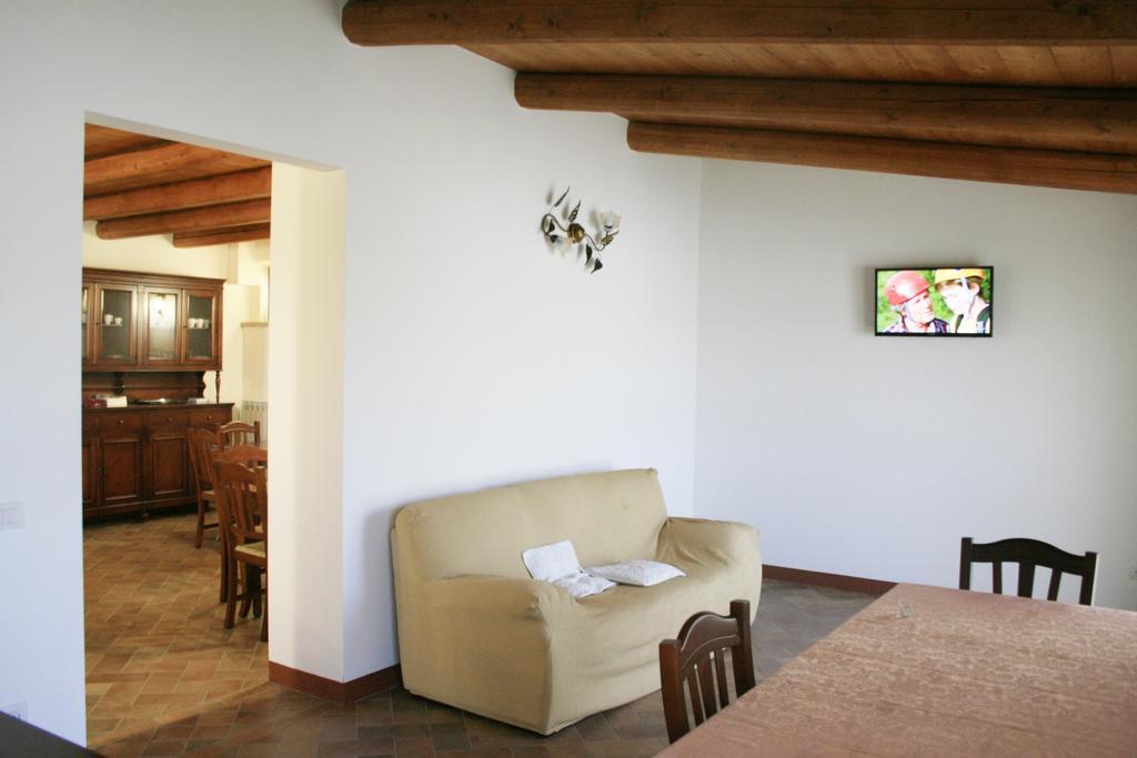Agriturismo Fara Hotell Montegiorgio Eksteriør bilde