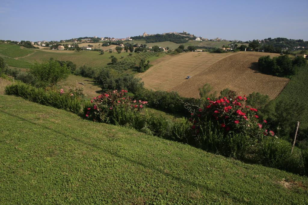 Agriturismo Fara Hotell Montegiorgio Eksteriør bilde