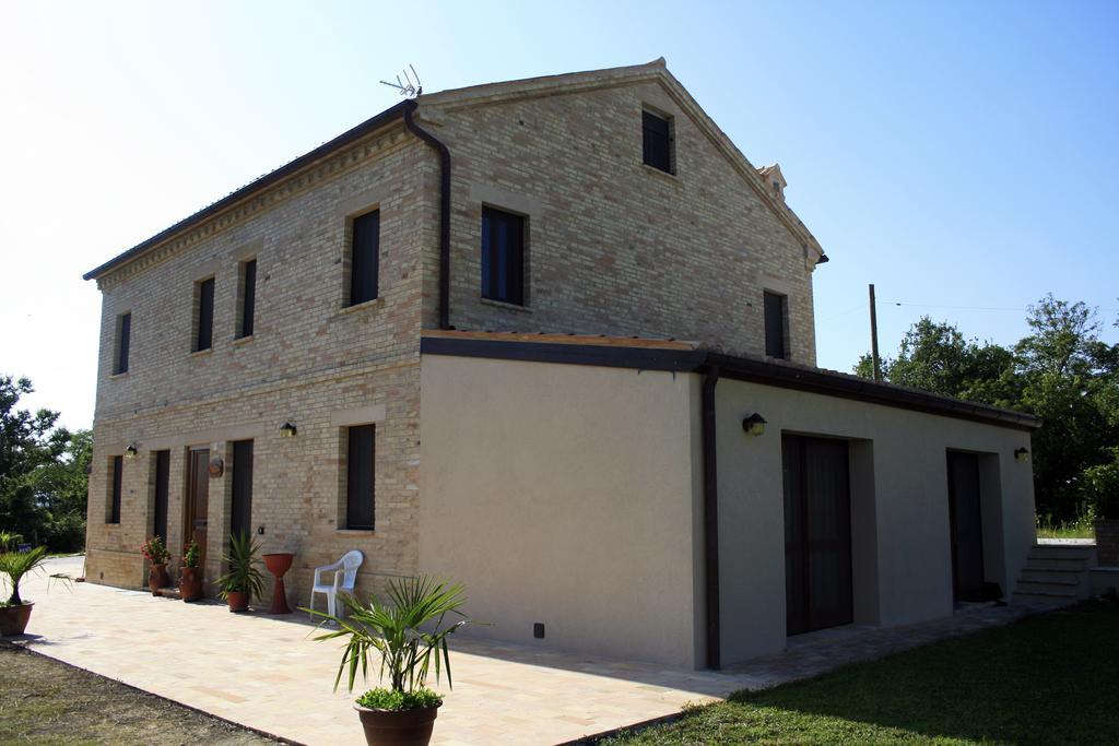 Agriturismo Fara Hotell Montegiorgio Eksteriør bilde